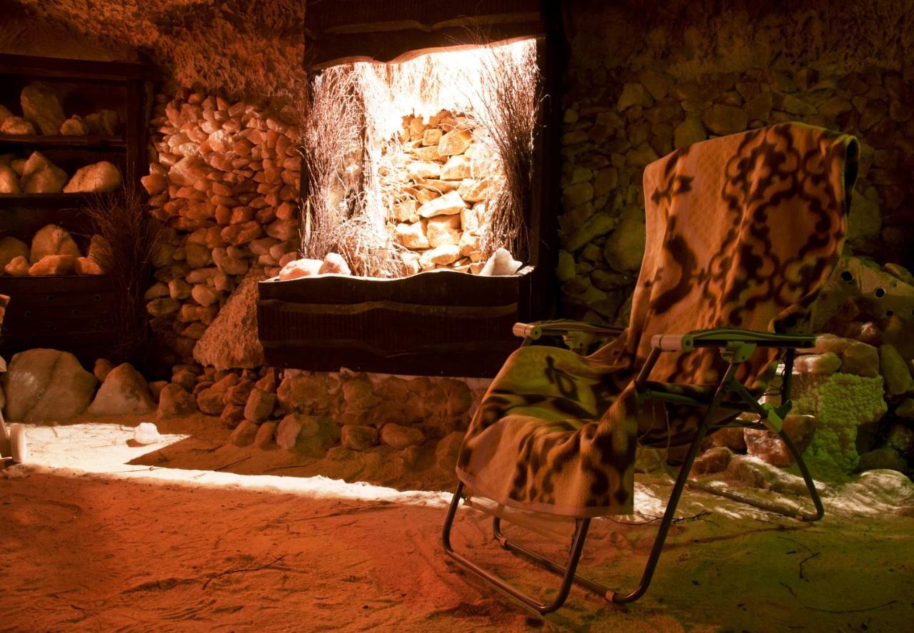 Hotel Lesana Stará Lesná Exteriör bild